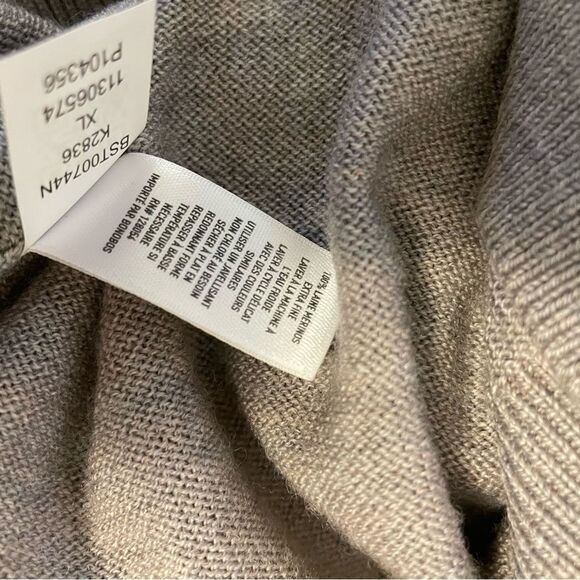 BONOBOS Grey Lightweight V Neck Extra Fine Merino Wool Sweater XL - Picture 7 of 7